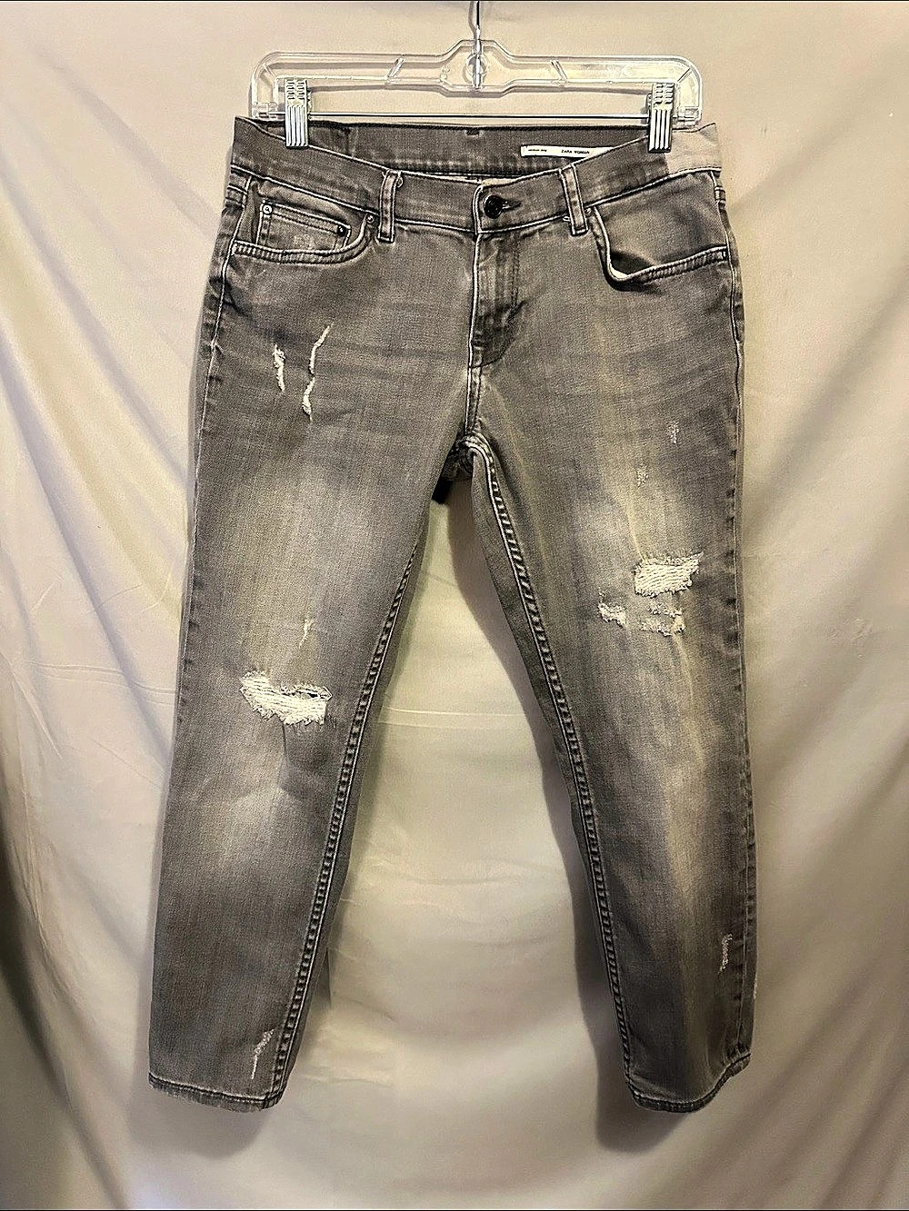Zara Relaxed Fit Distressed Gray Skinny Jeans Waist 6